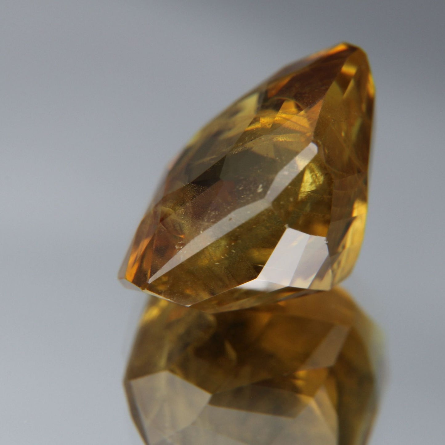 Chrysoberyl 10.80ct