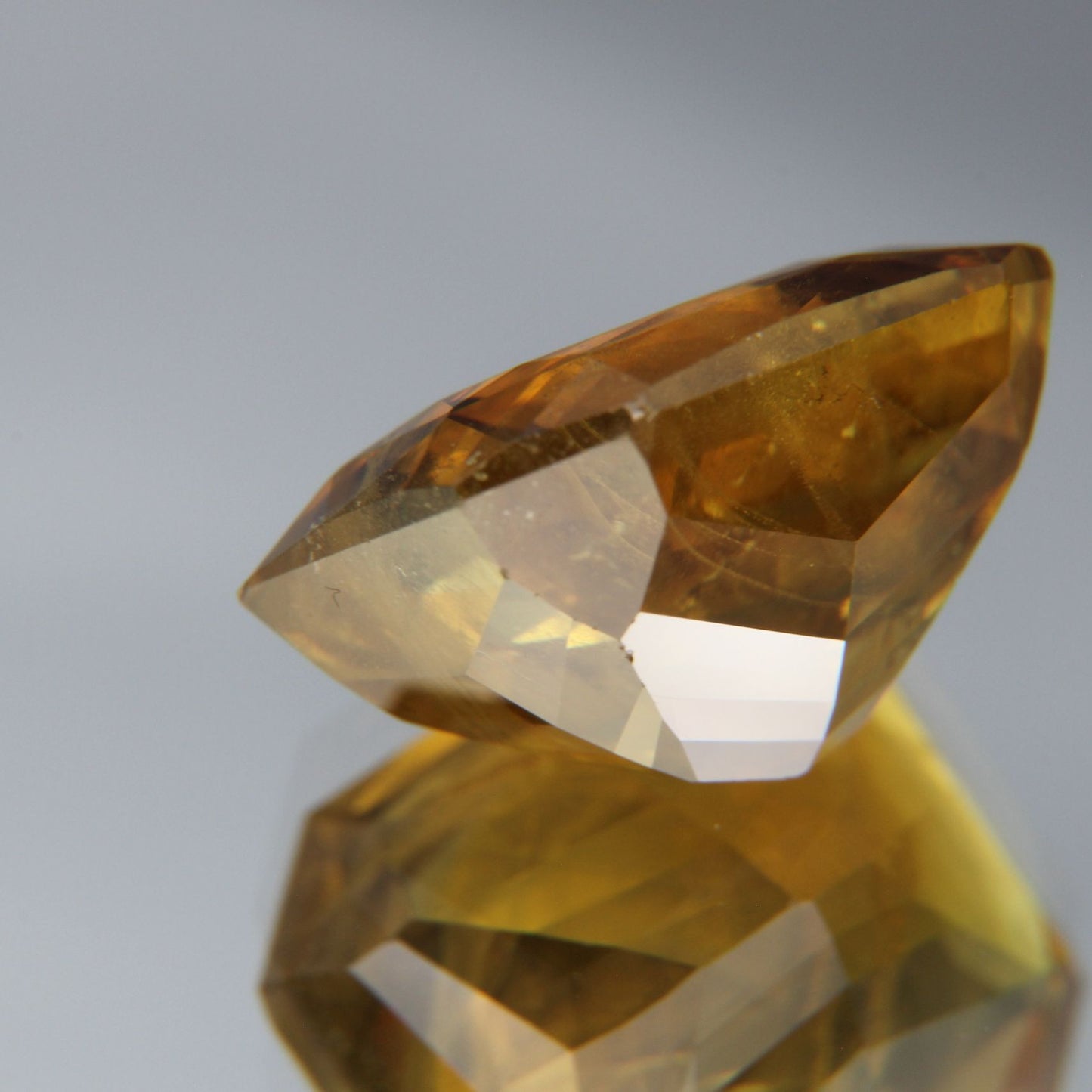 Chrysoberyl 10.80ct