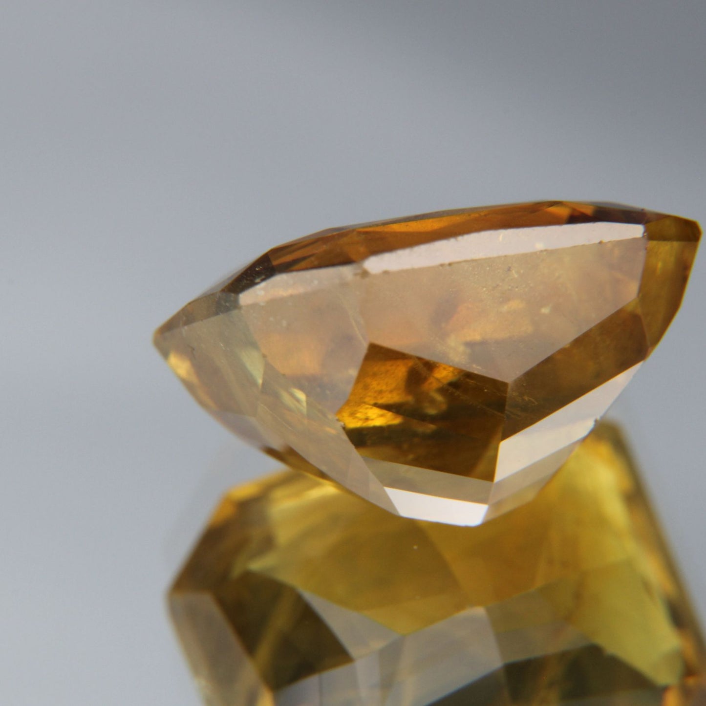 Chrysoberyl 10.80ct