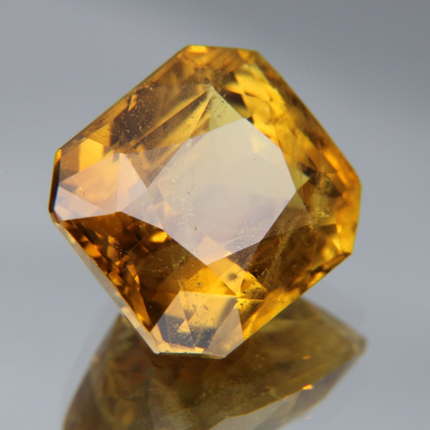 Chrysoberyl 10.80ct
