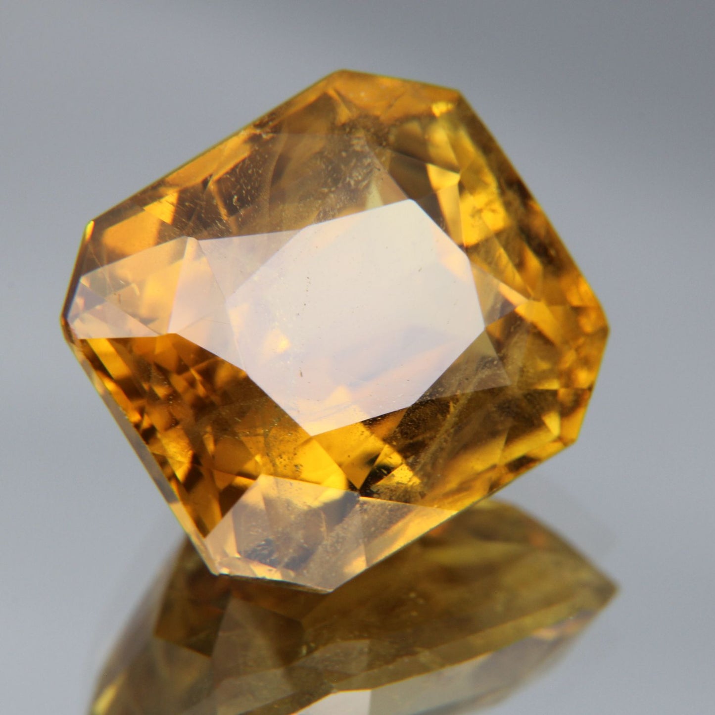 Chrysoberyl 10.80ct