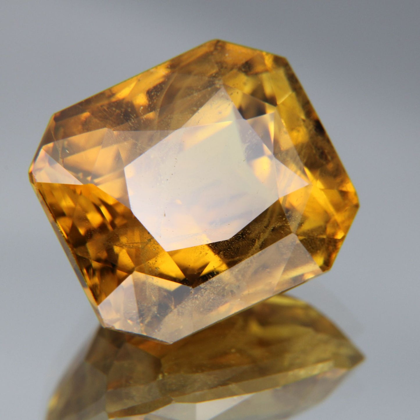 Chrysoberyl 10.80ct