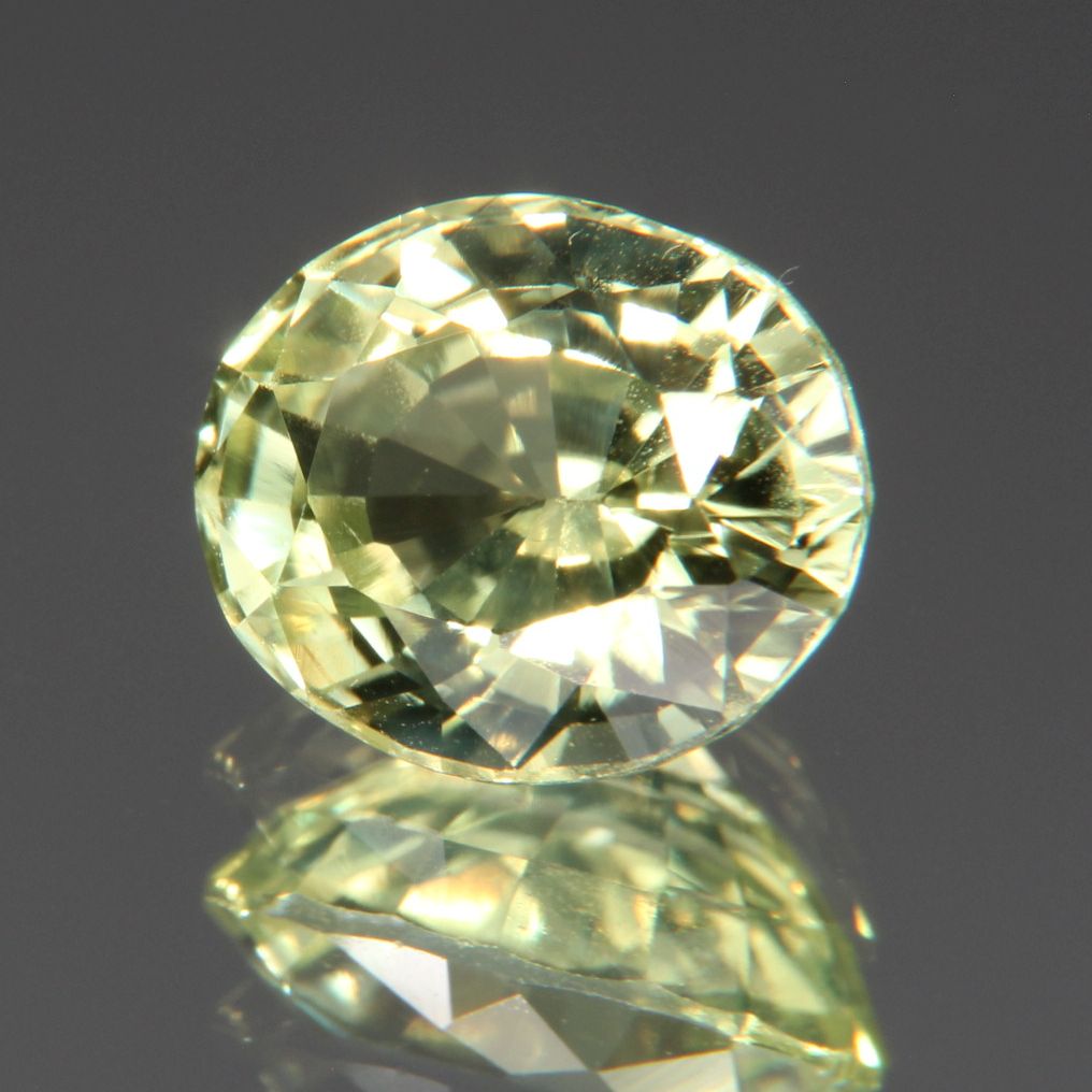 Chrysoberyl 1.37 ct