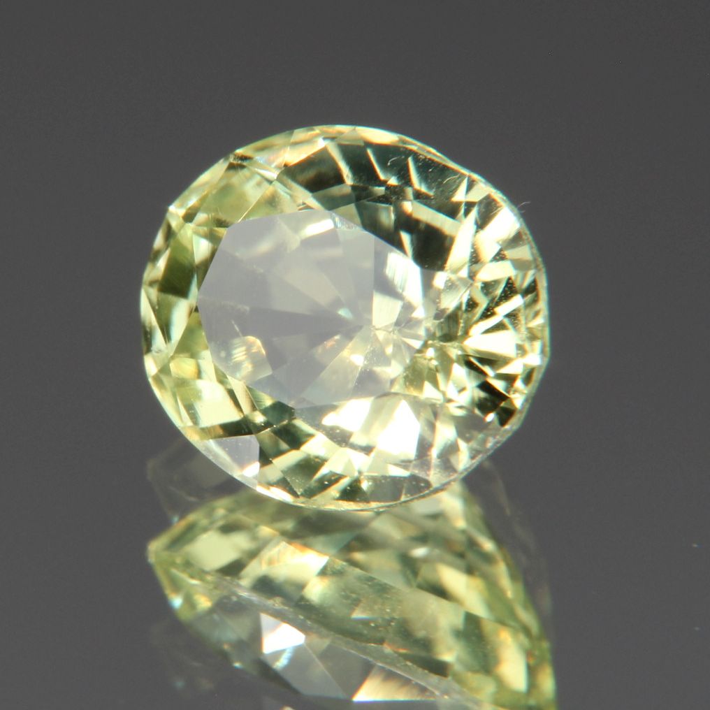 Chrysoberyl 1.37 ct
