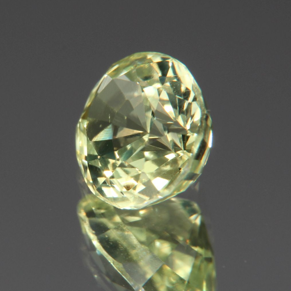 Chrysoberyl 1.37 ct