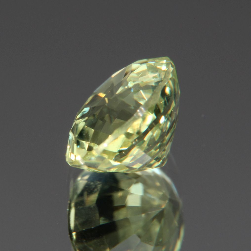 Chrysoberyl 1.37 ct