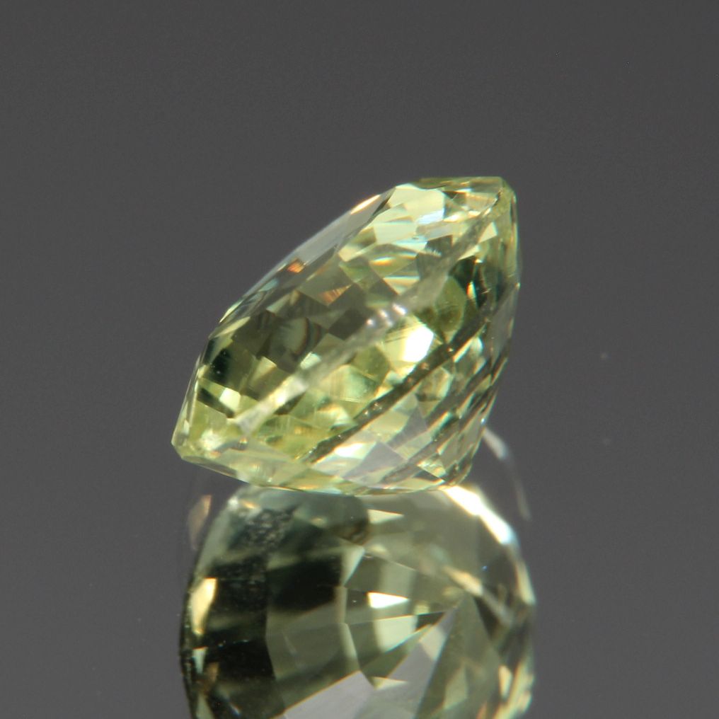 Chrysoberyl 1.37 ct