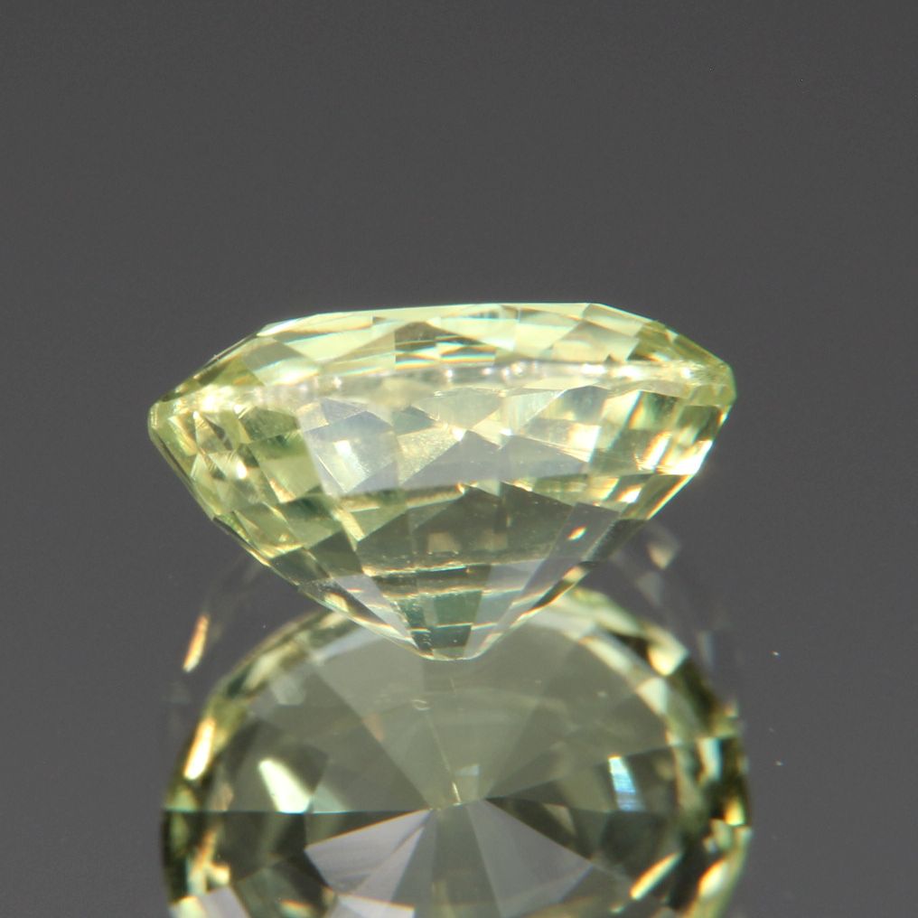 Chrysoberyl 1.37 ct