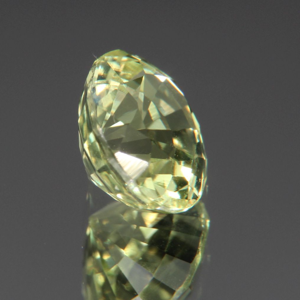 Chrysoberyl 1.37 ct