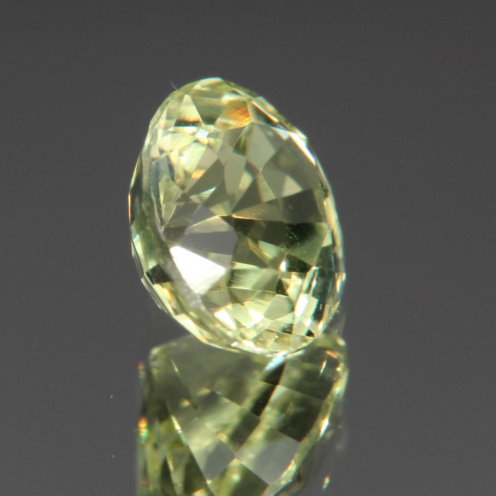 Chrysoberyl 1.37 ct