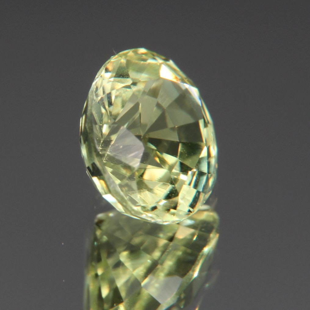 Chrysoberyl 1.37 ct