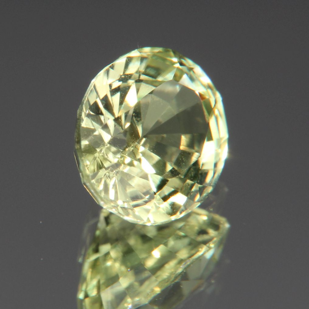 Chrysoberyl 1.37 ct