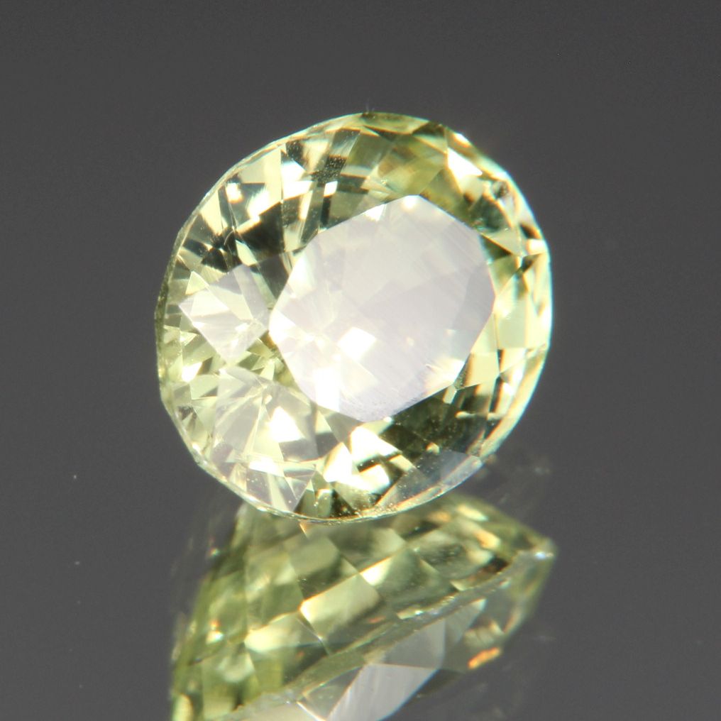 Chrysoberyl 1.37 ct