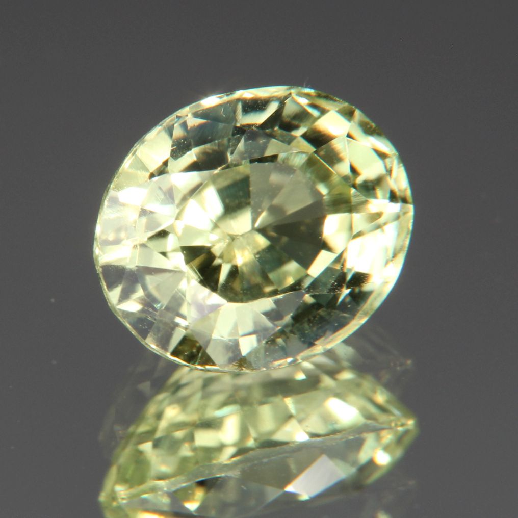 Chrysoberyl 1.37 ct