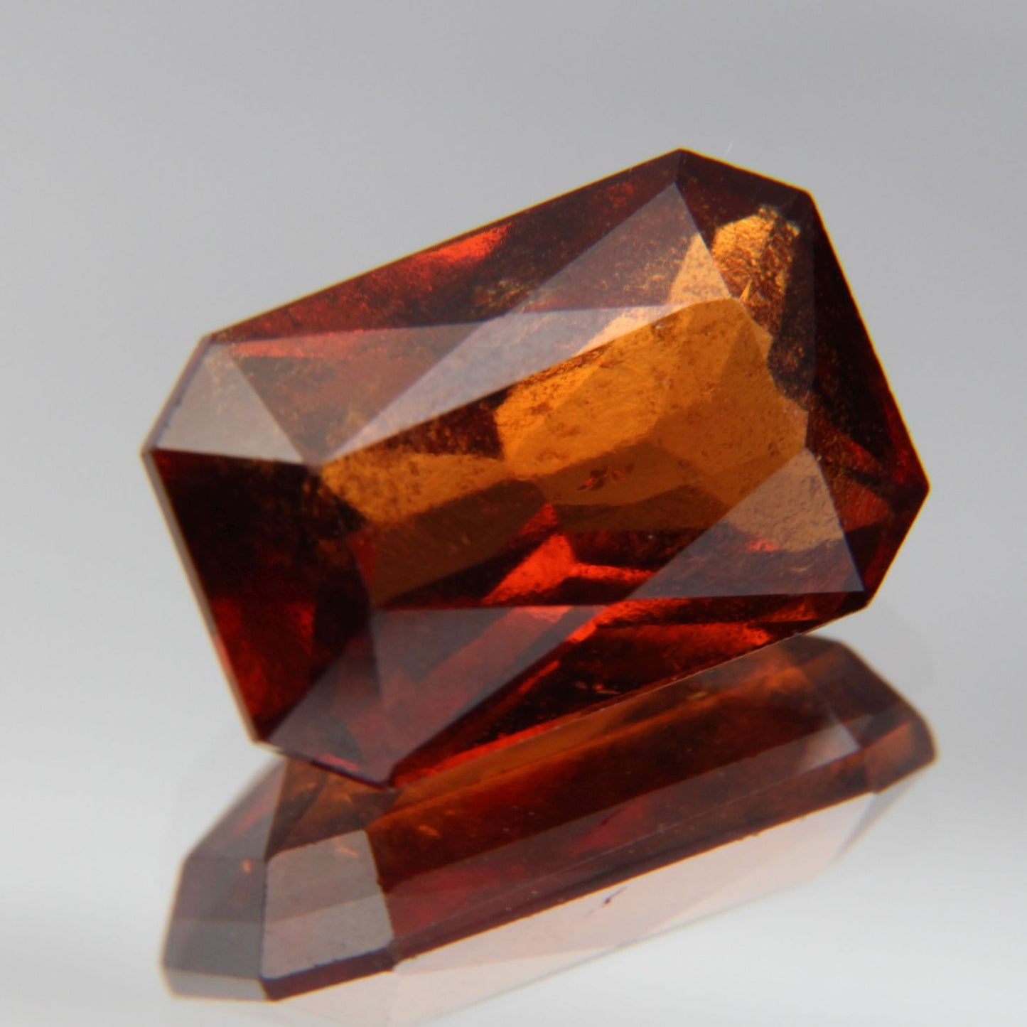 Hessonite  5.81ct