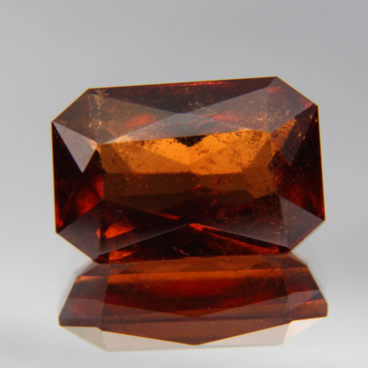 Hessonite  5.81ct