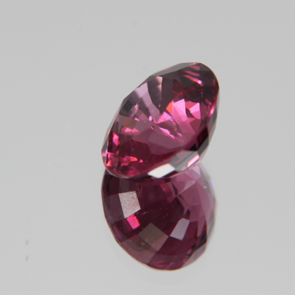 Pink-Red Spinel 5.57ct