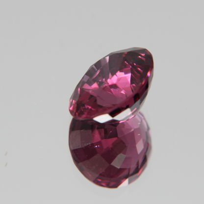 Pink-Red Spinel 5.57ct