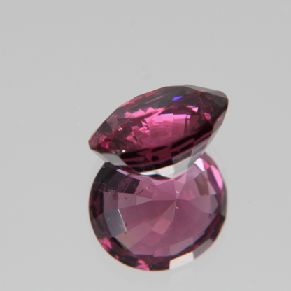 Pink-Red Spinel 5.57ct