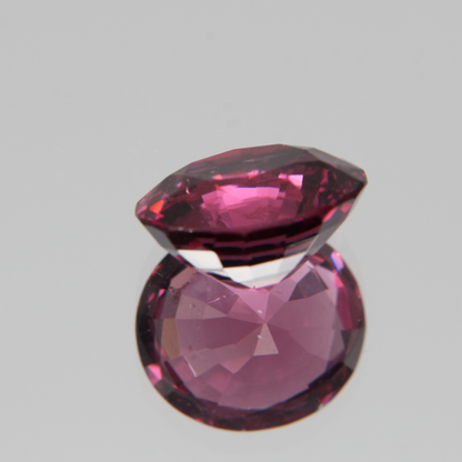 Pink-Red Spinel 5.57ct