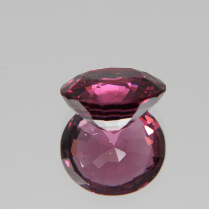 Pink-Red Spinel 5.57ct