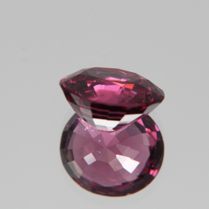 Pink-Red Spinel 5.57ct