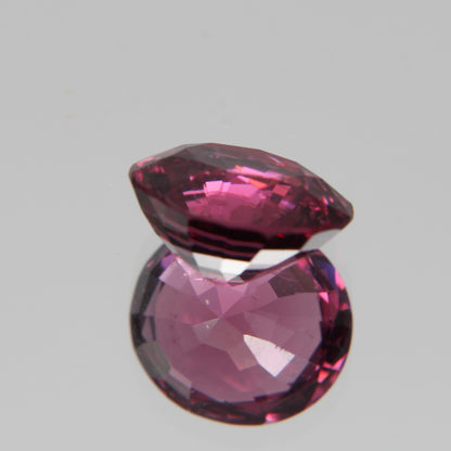 Pink-Red Spinel 5.57ct