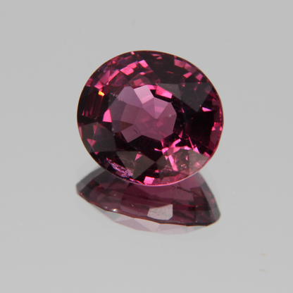 Pink-Red Spinel 5.57ct