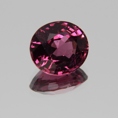 Pink-Red Spinel 5.57ct