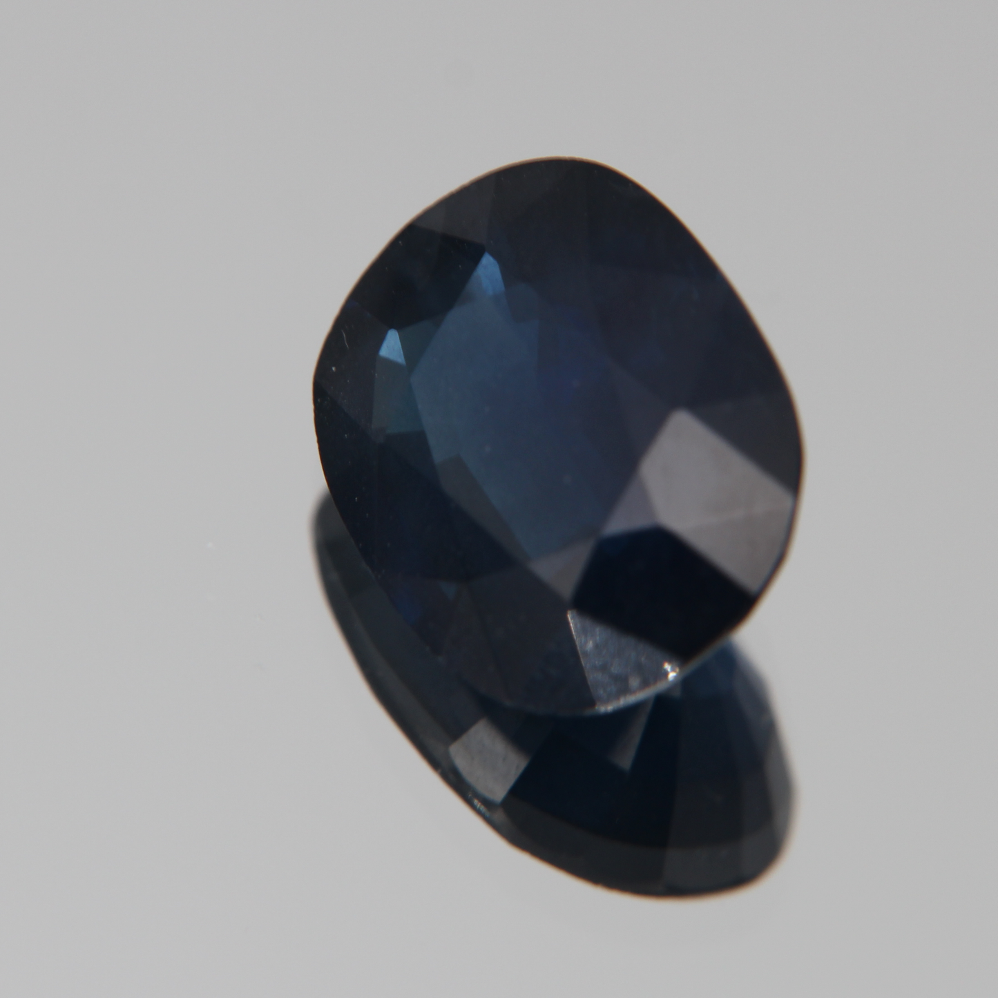 Blue Sapphire 5.78 ct