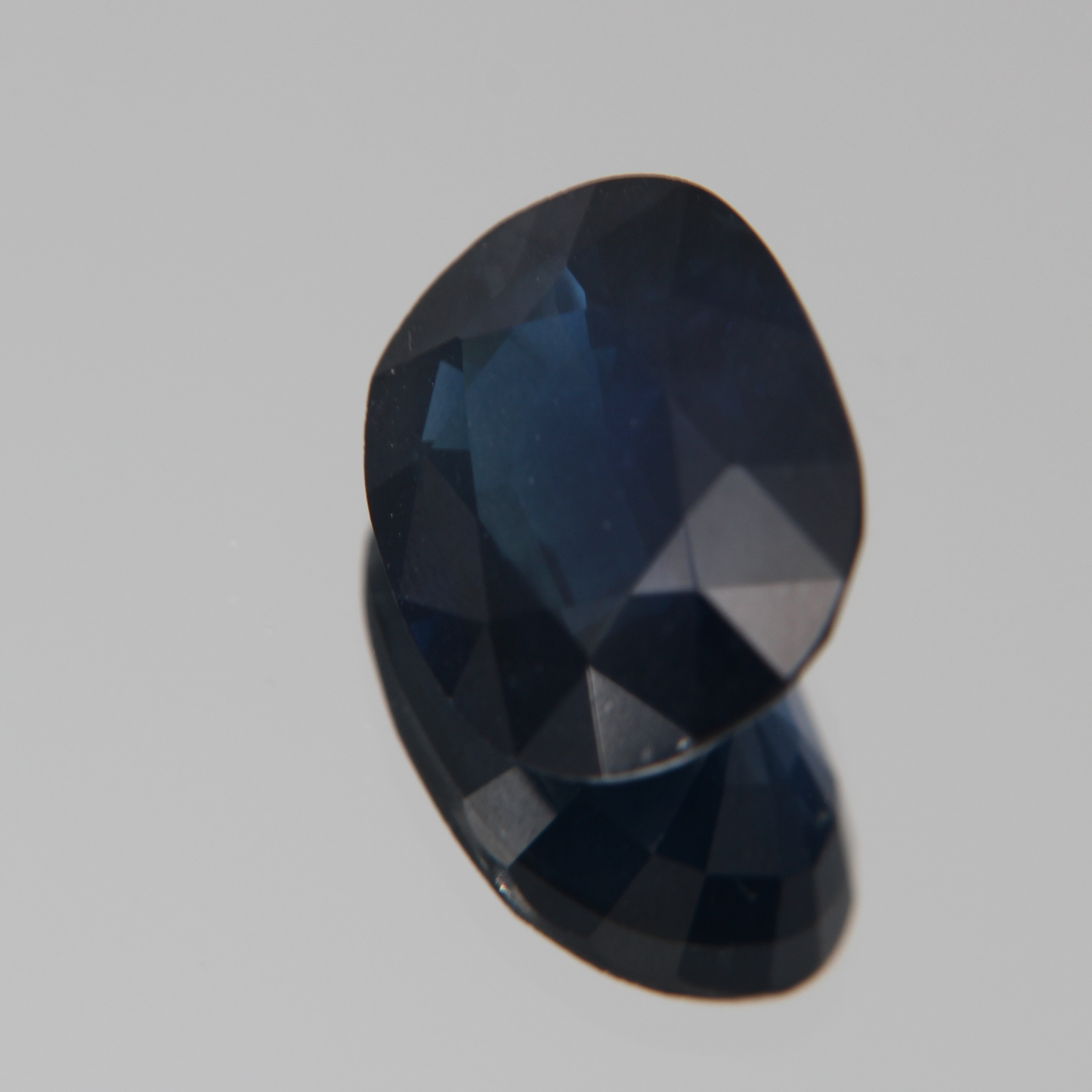 Blue Sapphire 5.78 ct