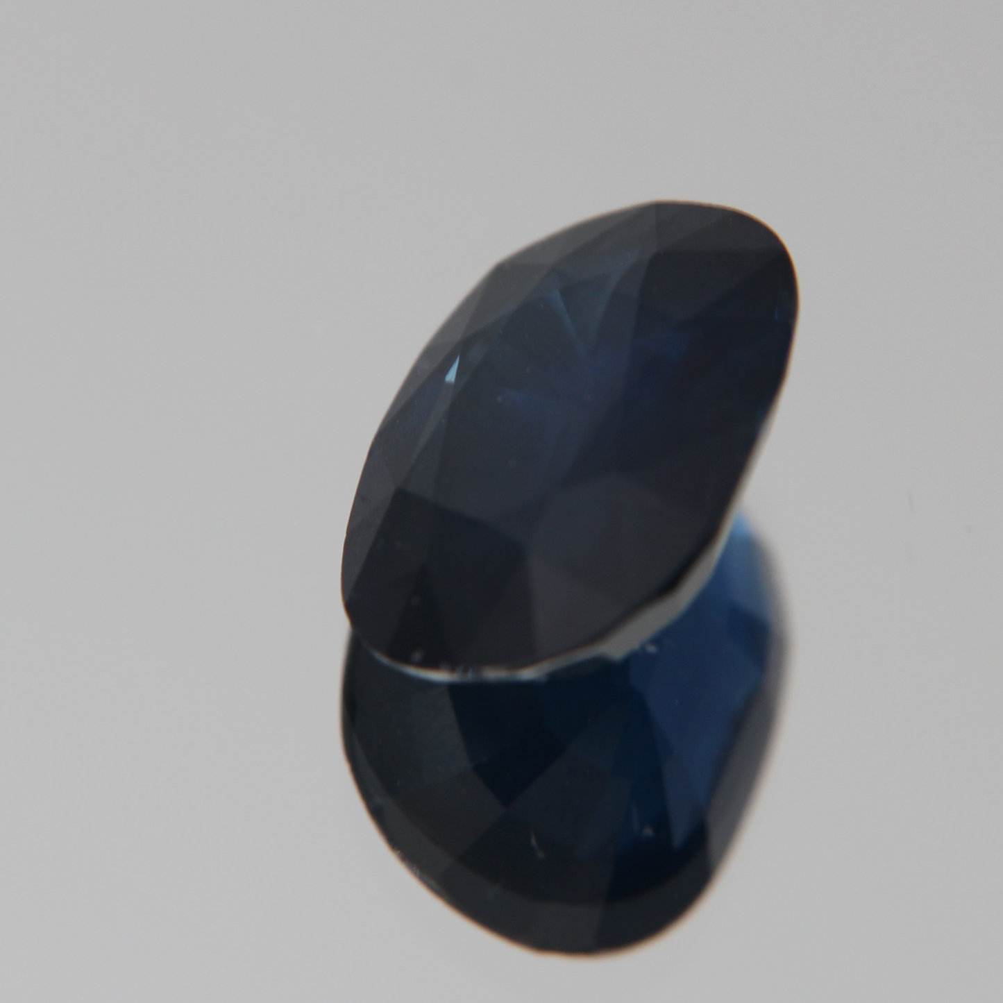 Blue Sapphire 5.78 ct