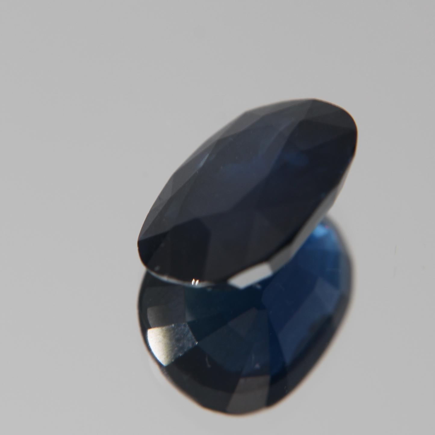 Blue Sapphire 5.78 ct