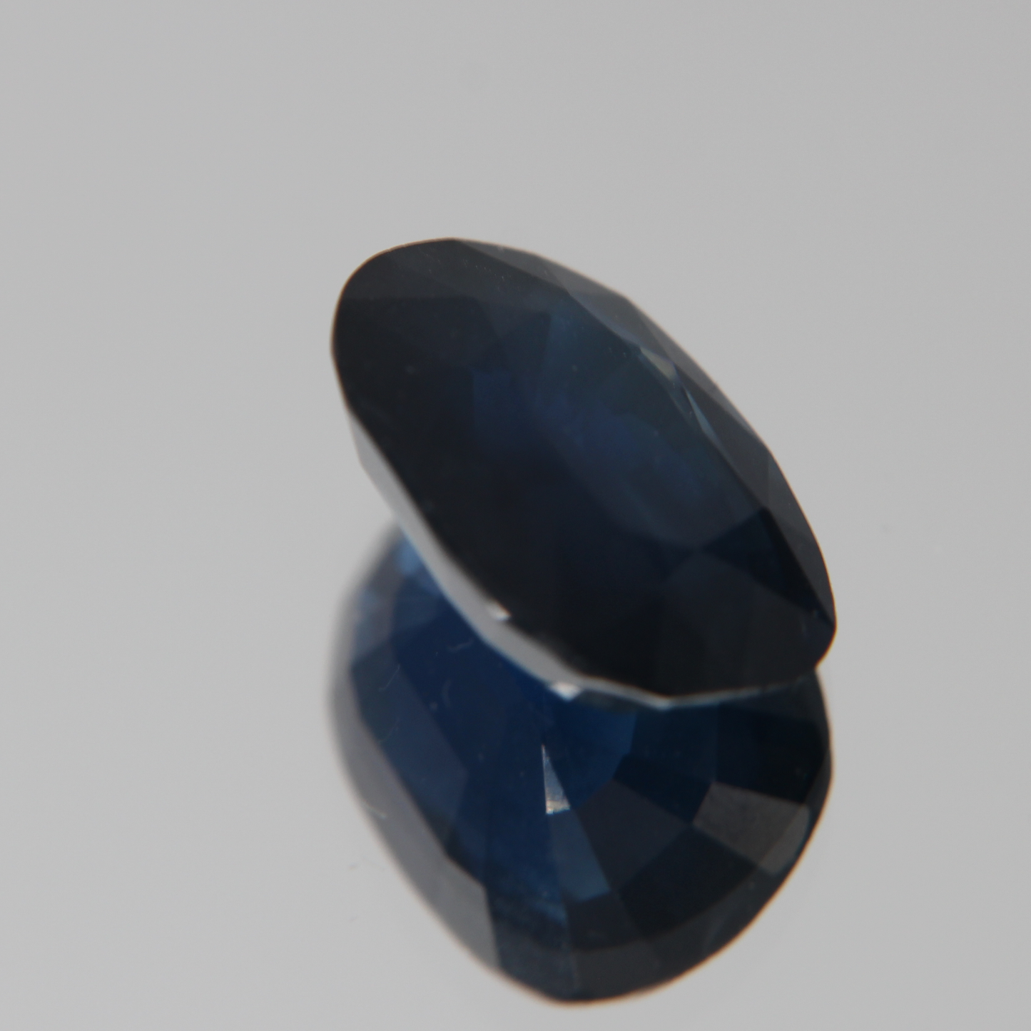 Blue Sapphire 5.78 ct
