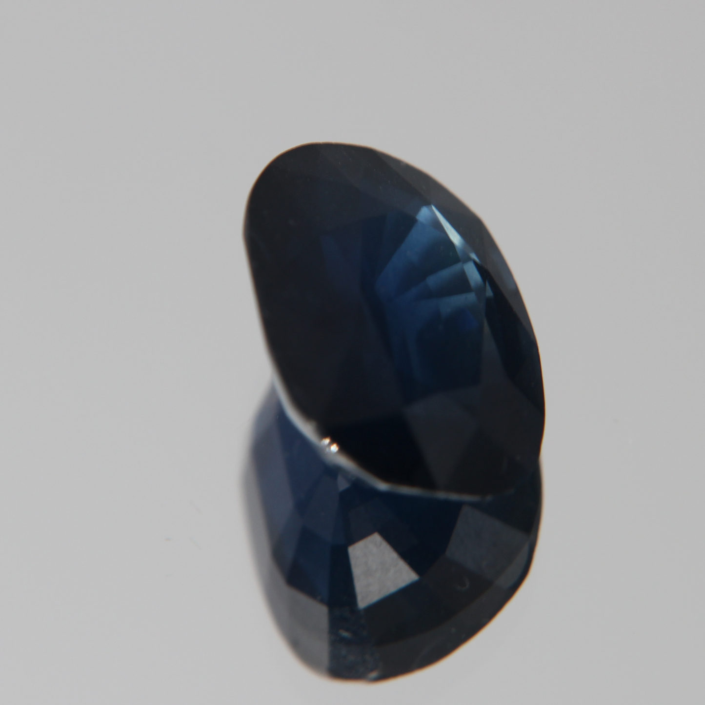 Blue Sapphire 5.78 ct