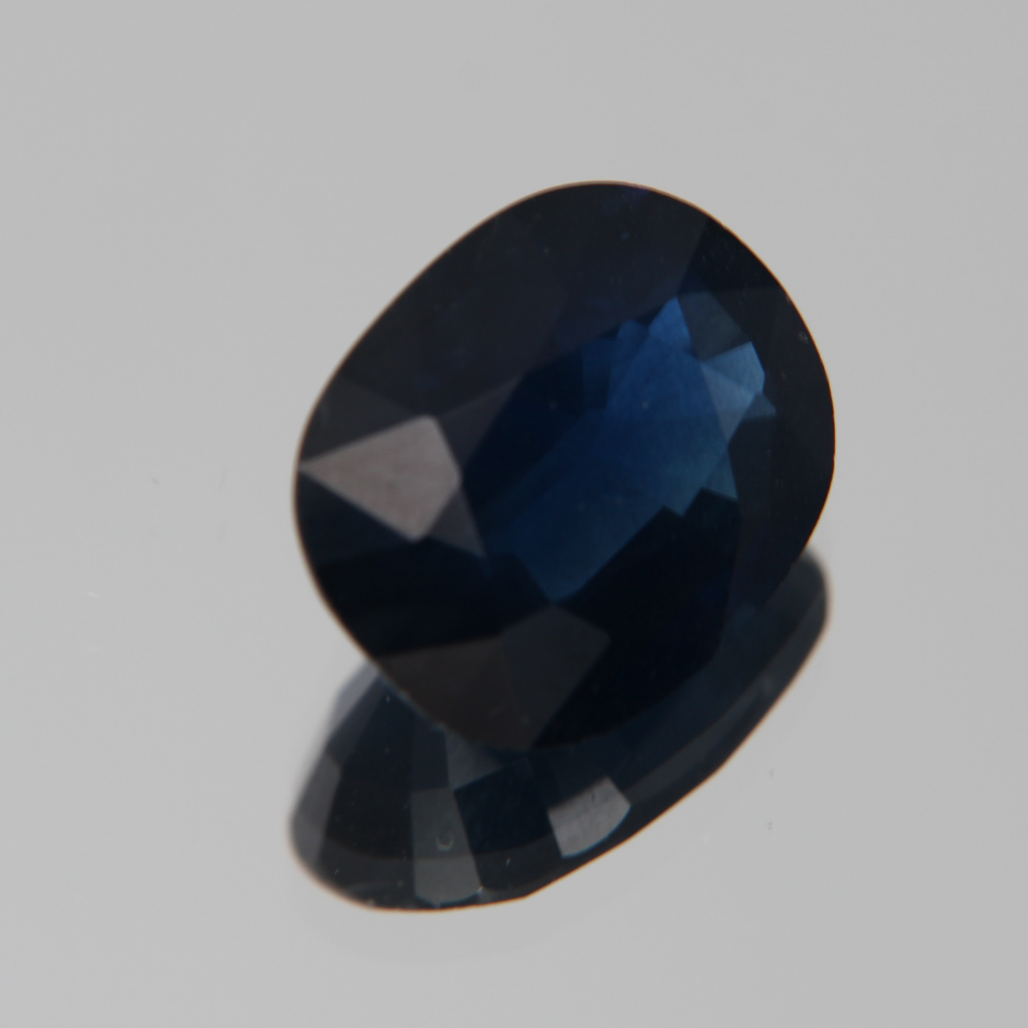 Blue Sapphire 5.78 ct