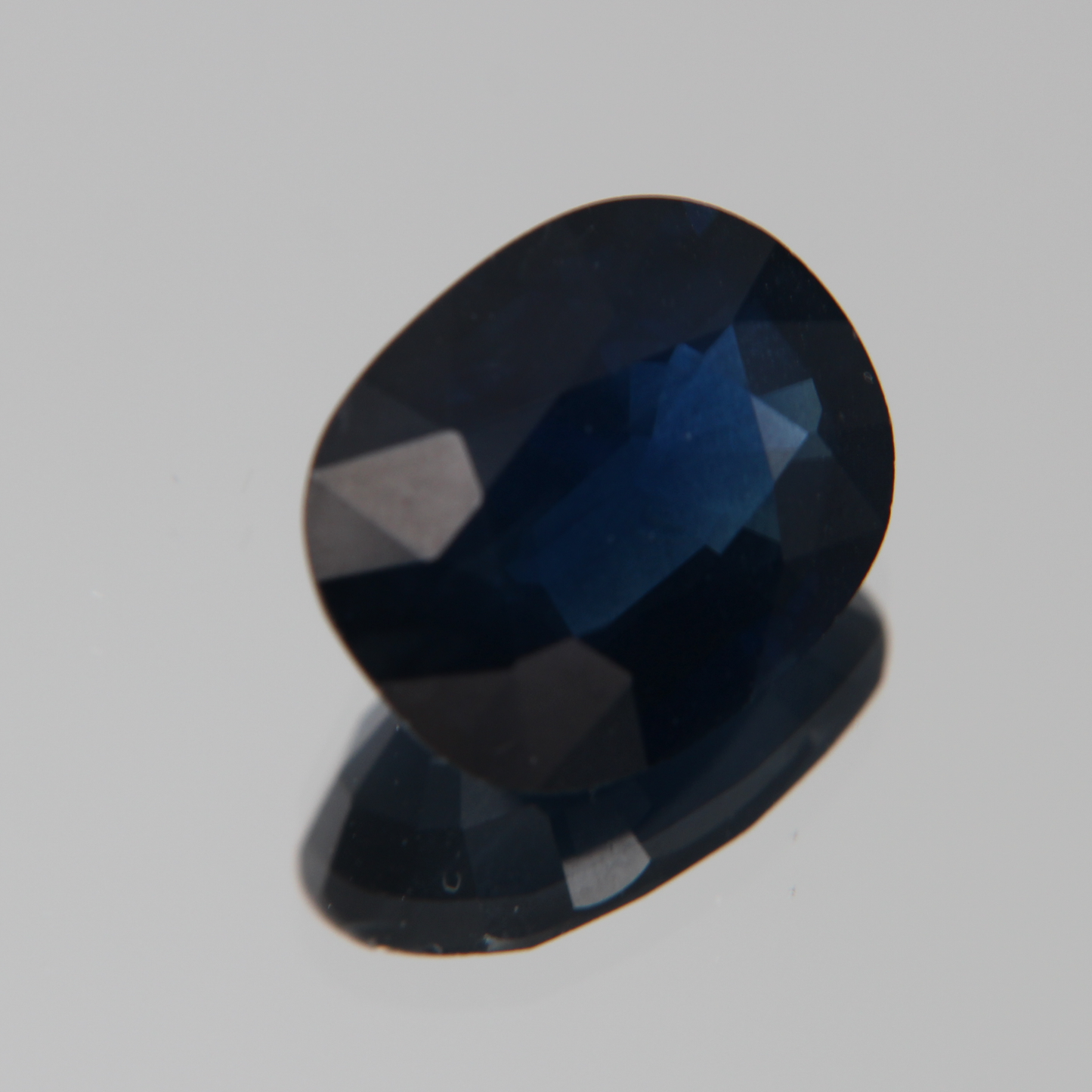 Blue Sapphire 5.78 ct