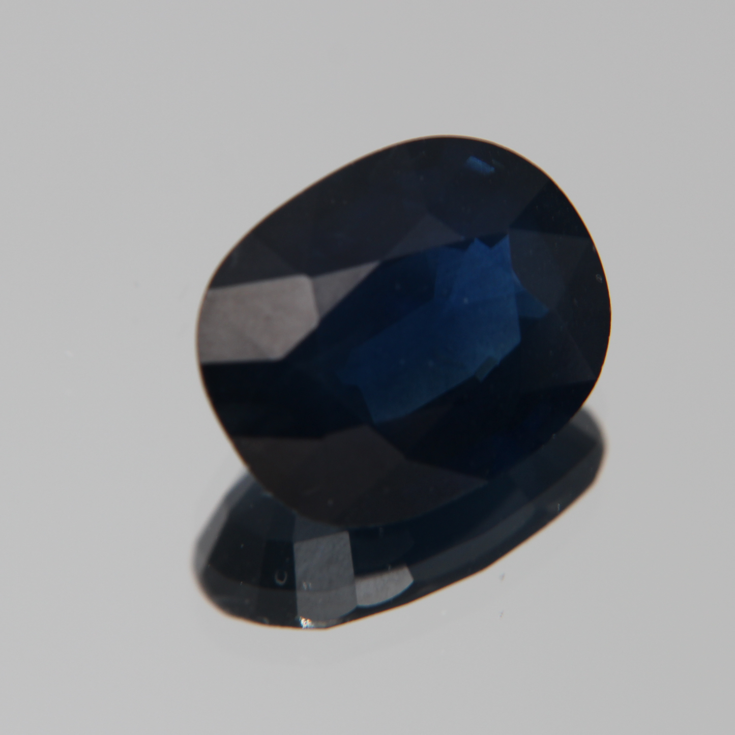 Blue Sapphire 5.78 ct