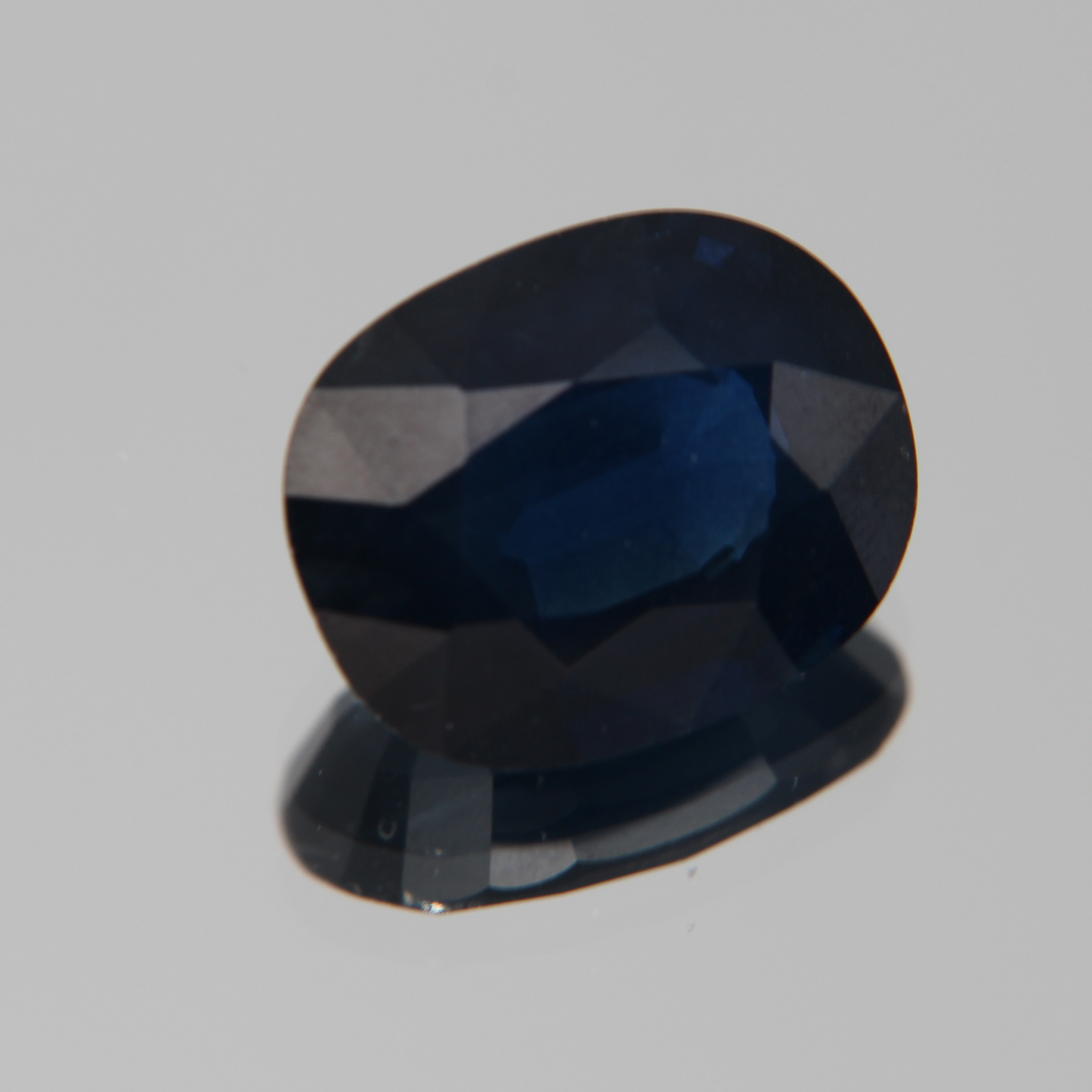 Blue Sapphire 5.78 ct