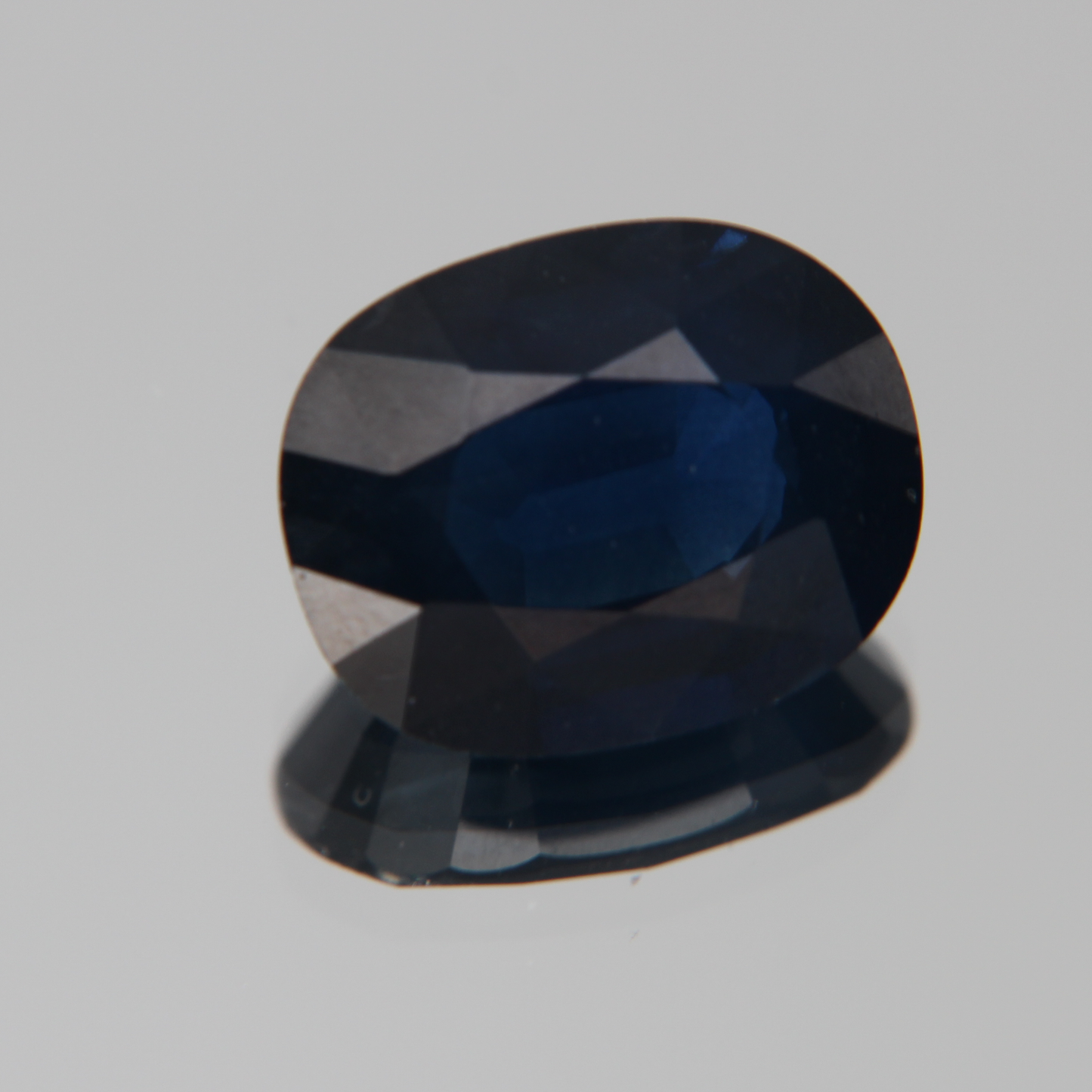 Blue Sapphire 5.78 ct