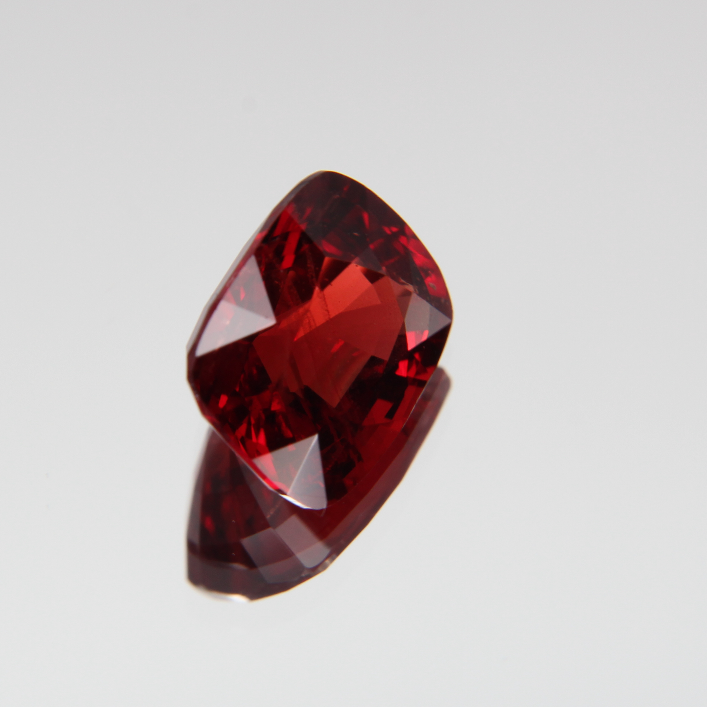 Red Spinel 3.51 ct