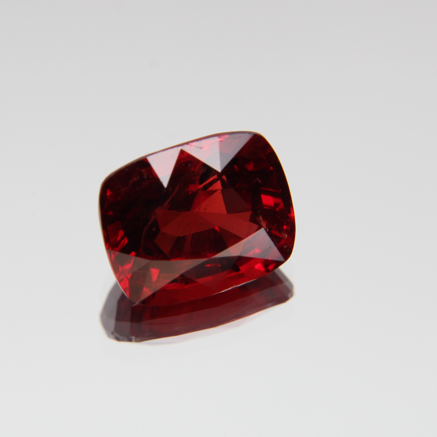 Red Spinel 3.51 ct