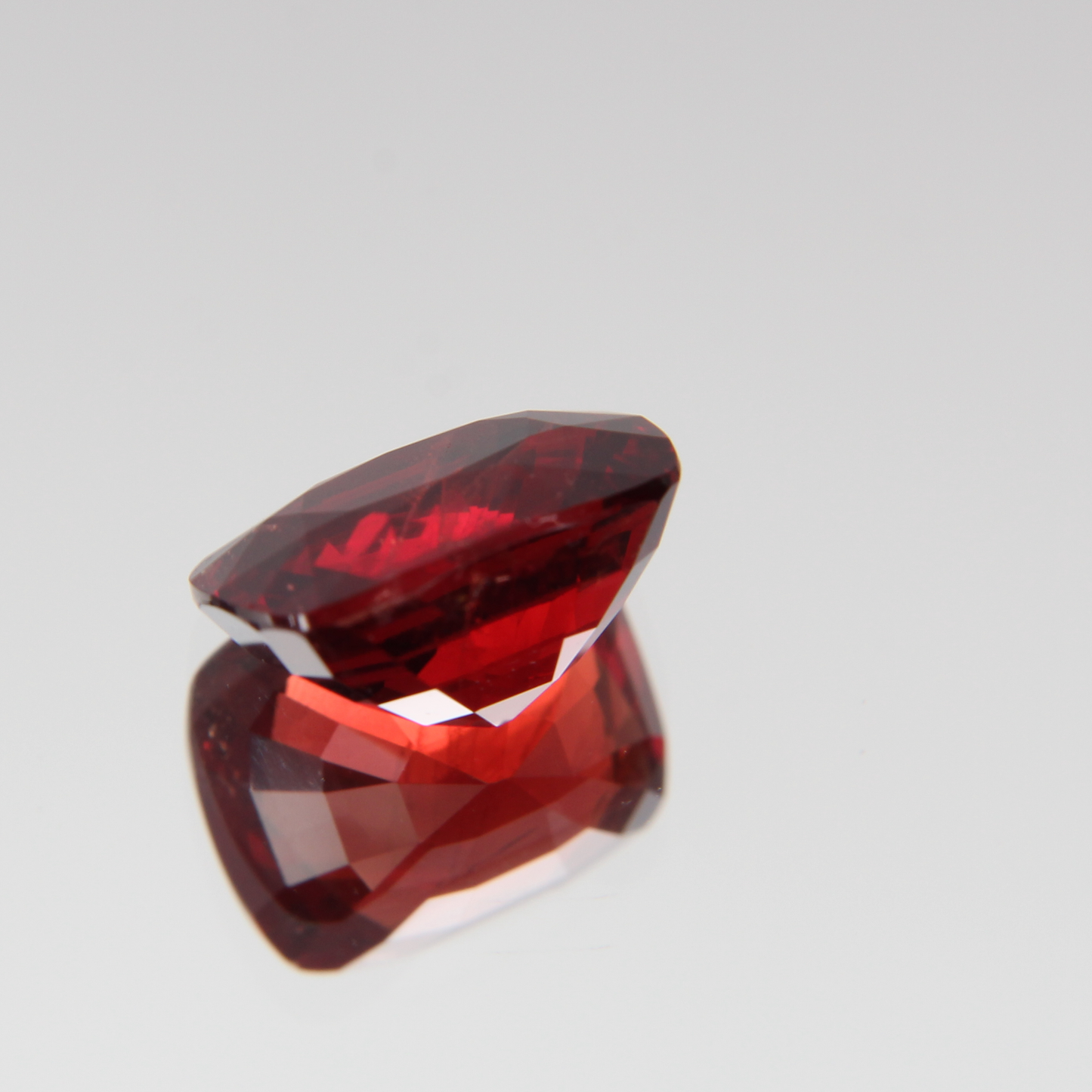 Red Spinel 3.51 ct