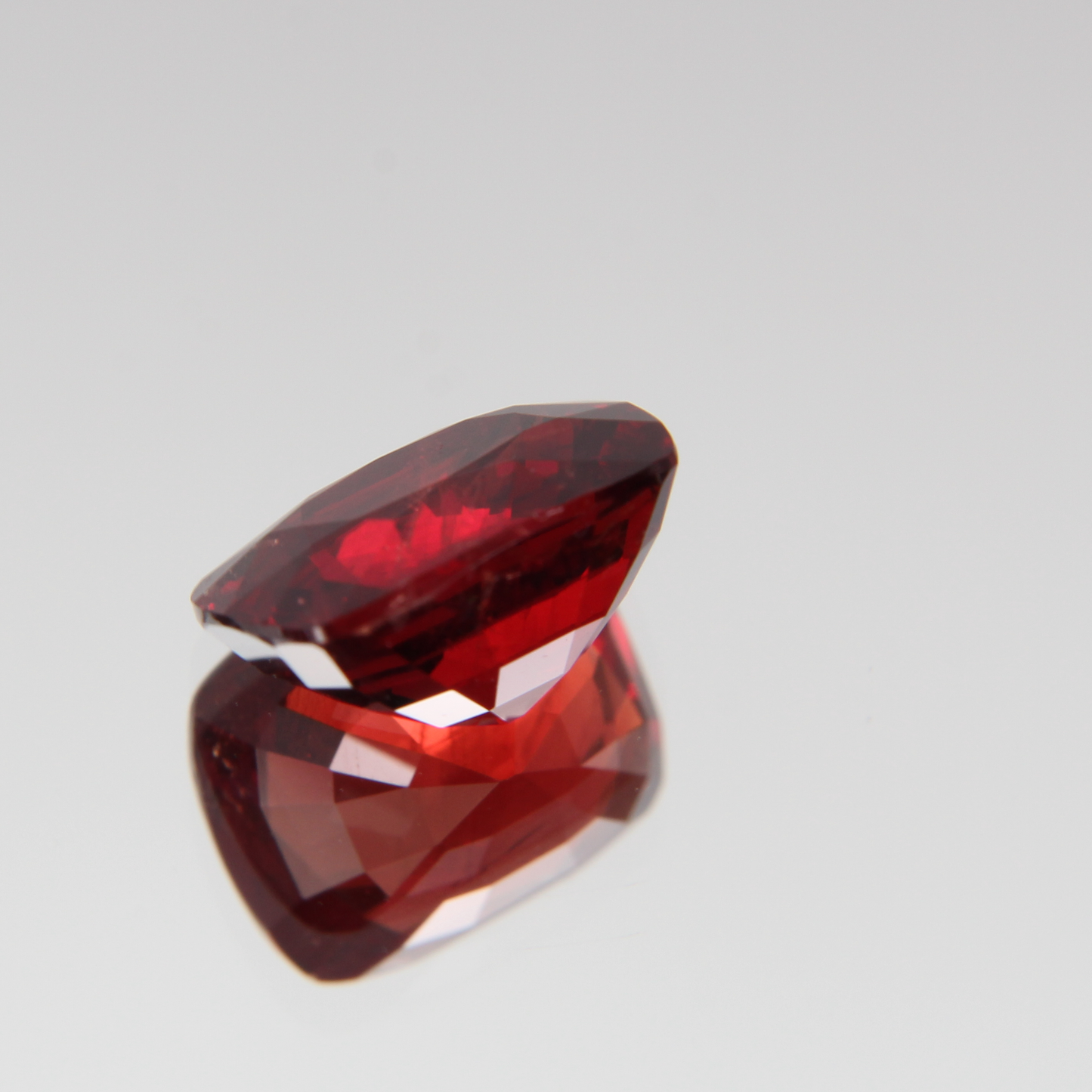 Red Spinel 3.51 ct