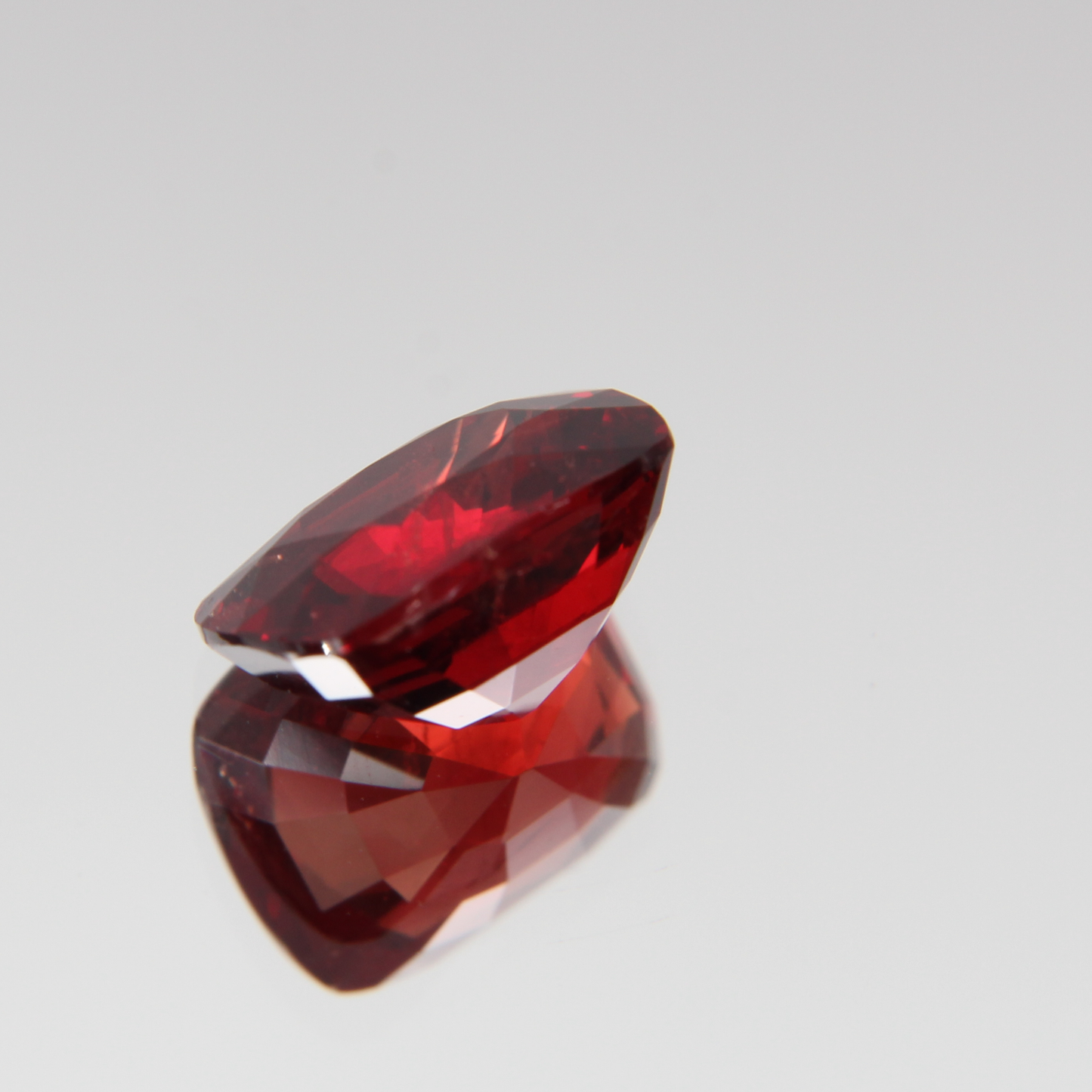 Red Spinel 3.51 ct