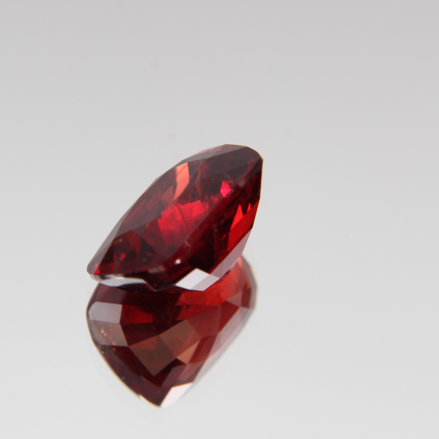 Red Spinel 3.51 ct