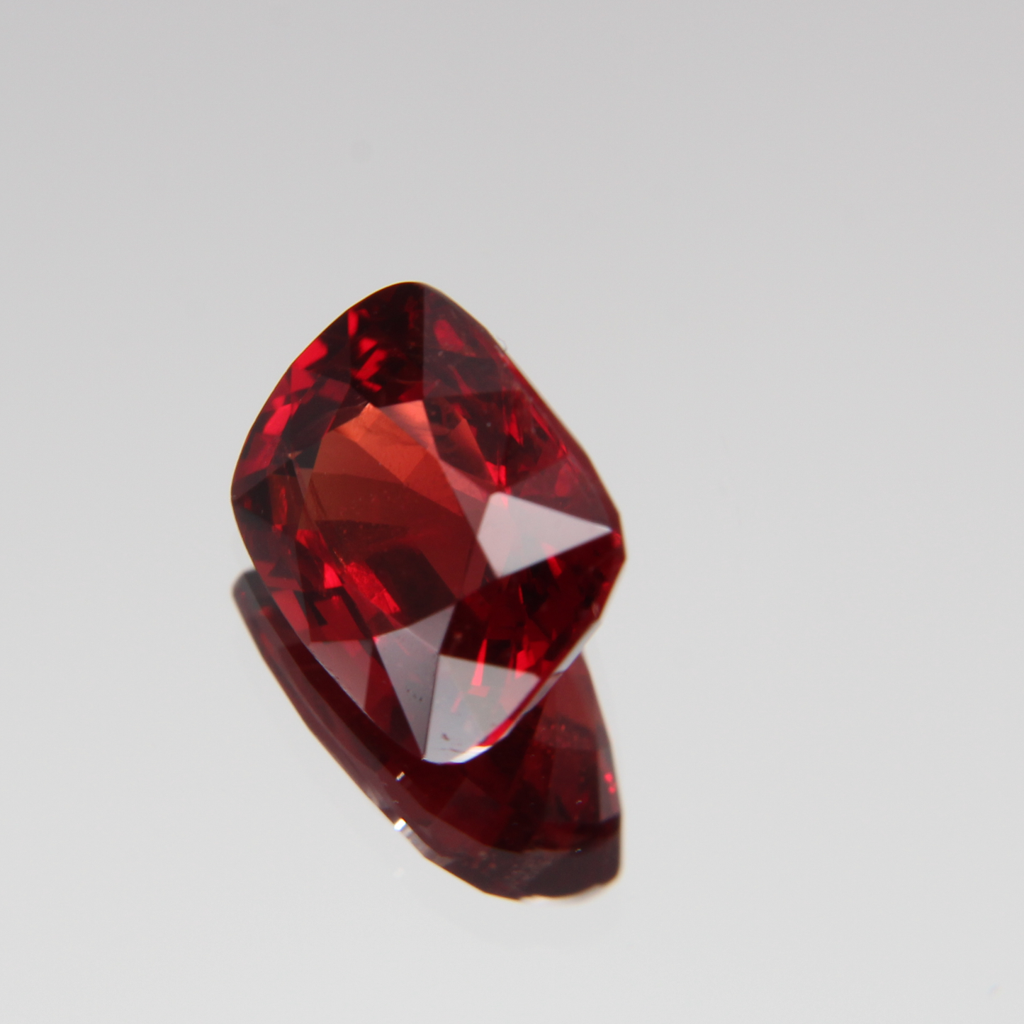 Red Spinel 3.51 ct