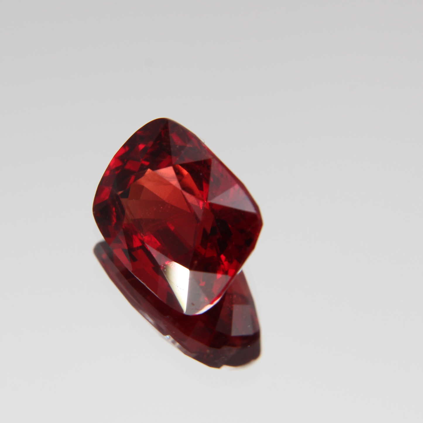 Red Spinel 3.51 ct