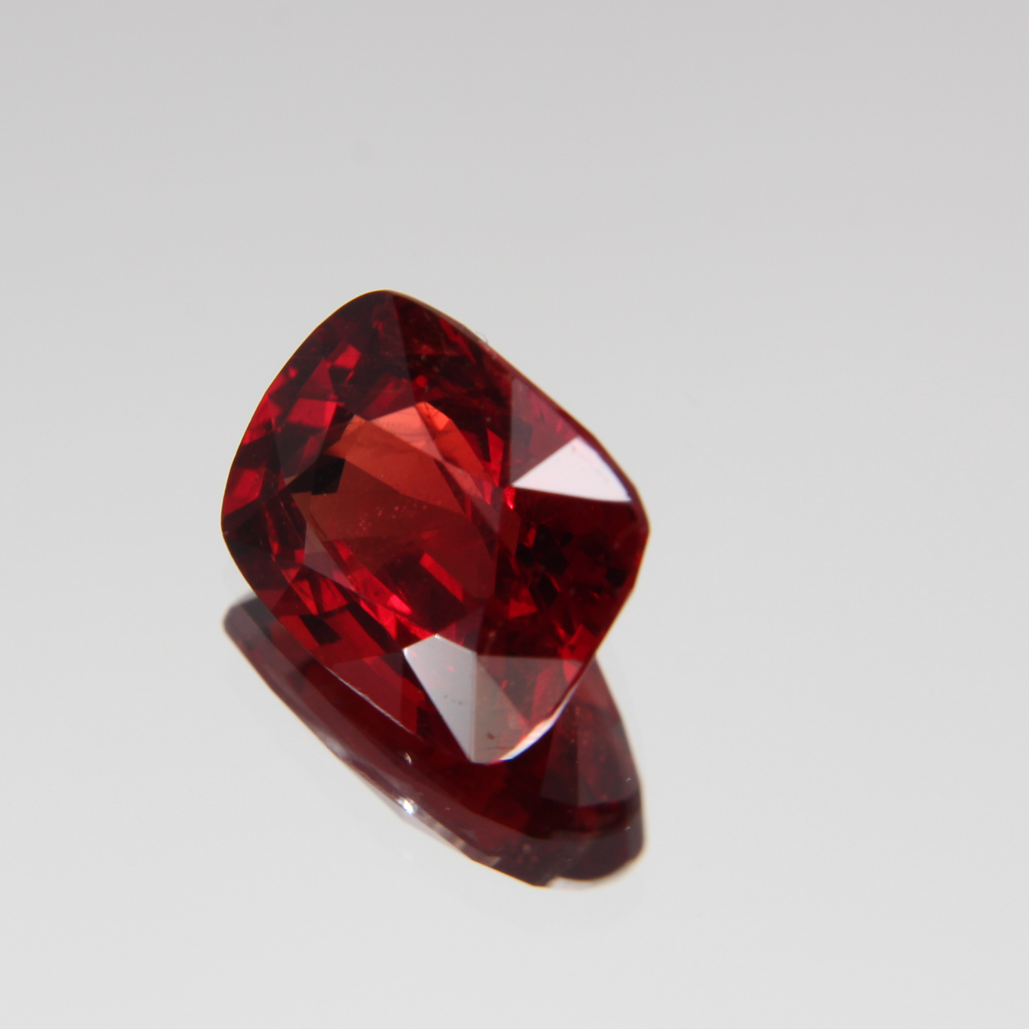 Red Spinel 3.51 ct