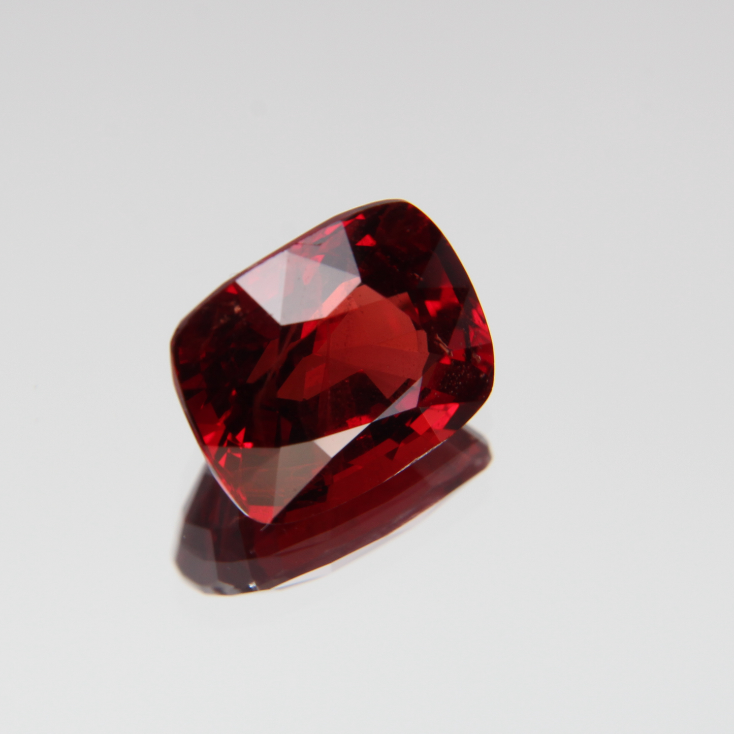 Red Spinel 3.51 ct